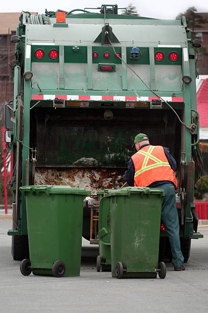 Best Hoarding Cleanup  in Ithaca, MI